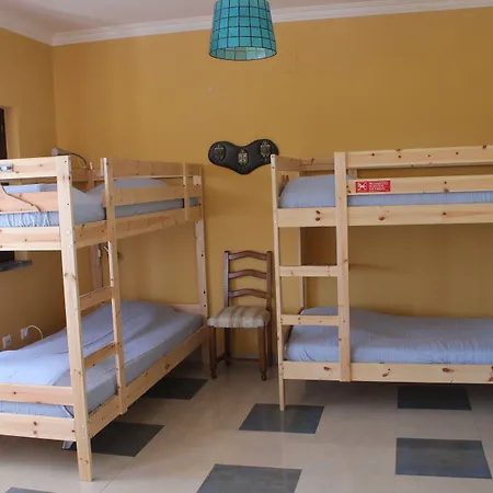 Chill Hill & Private - Peach Garden Hostel