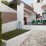 Albergue Chill Hill & Private - Peach Garden *