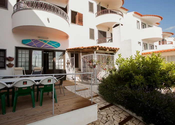 Chill Hill & Private - Peach Garden Hostel *