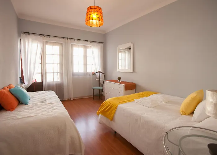 Chill Hill & Private - Peach Garden