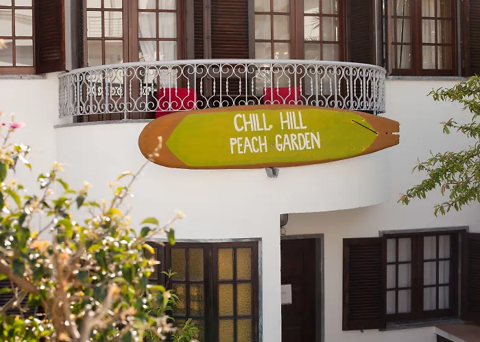 Chill Hill & Private - Peach Garden Hostel